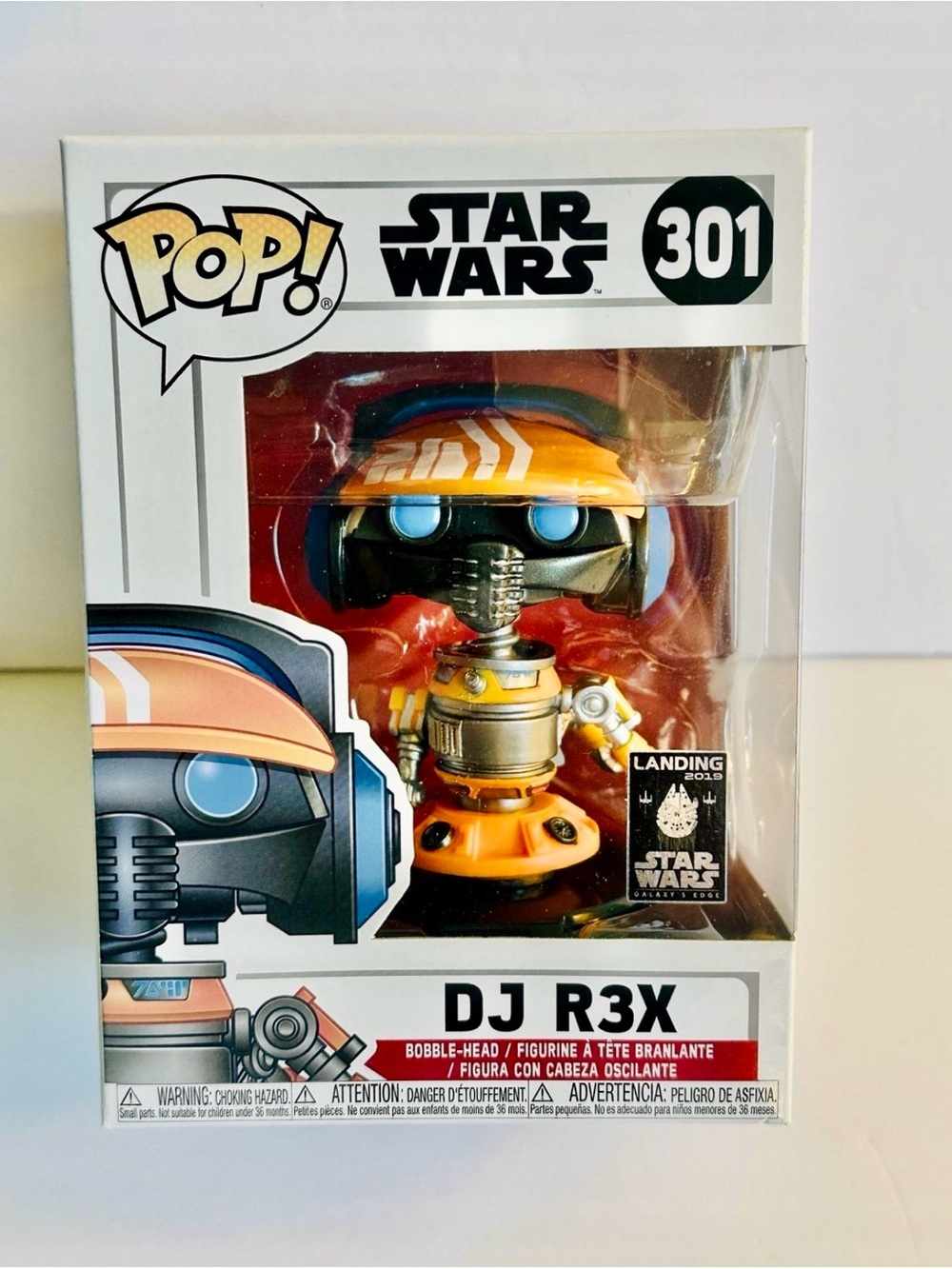 Funko Pop! Star Wars Galaxy's Edge 2019 DJ R3X #301 Disney New W/ Pop Protector